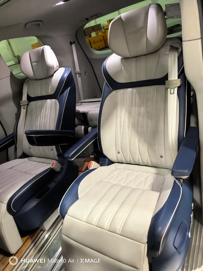 2021 Roewe iMAX8 2.0T 234HP L4 8AT,autocango,china used car exporter,china ev exporter,chinese used car exporter,chinese used ev exporter