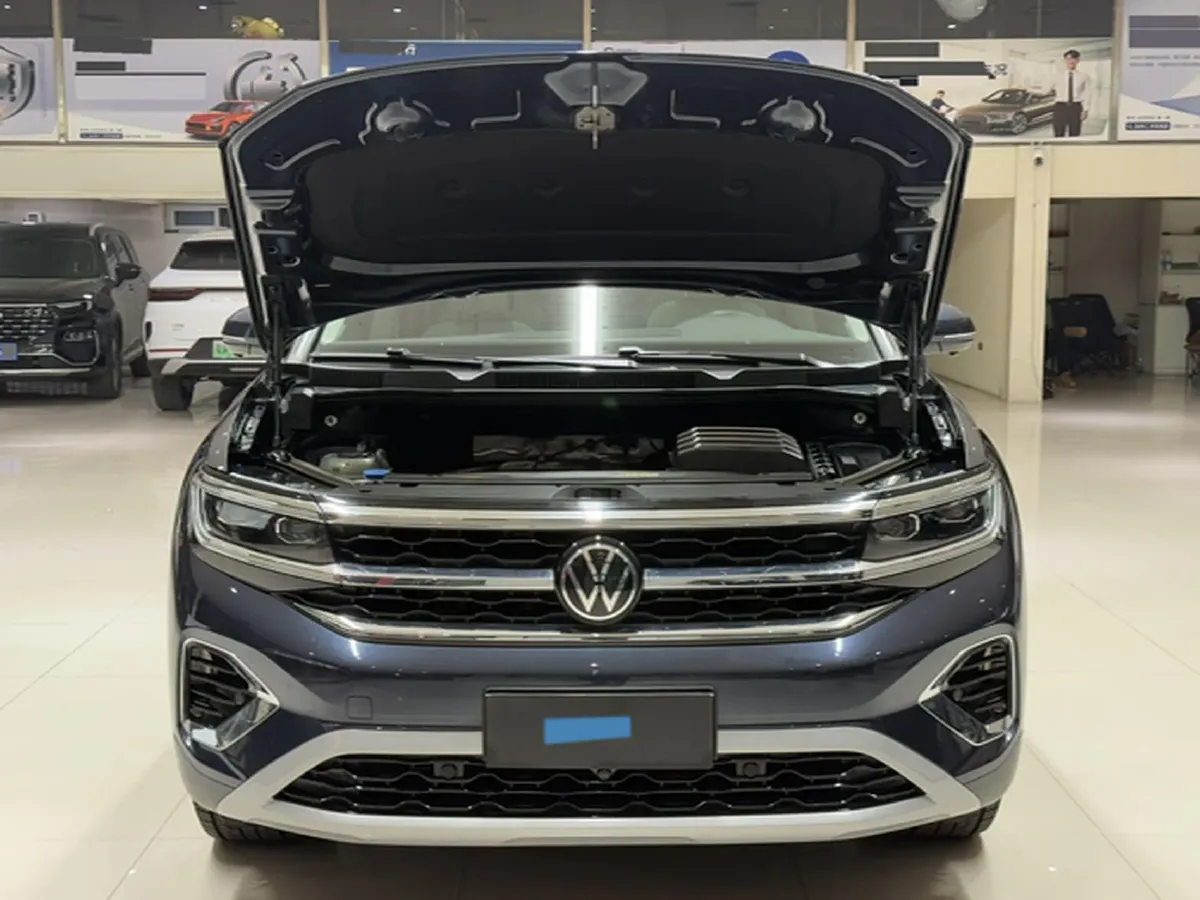 2021 Volkswagen Talagon 2.0T 220HP L4 7DCT,autocango,china used car exporter,china ev exporter,chinese used car exporter,chinese used ev exporter