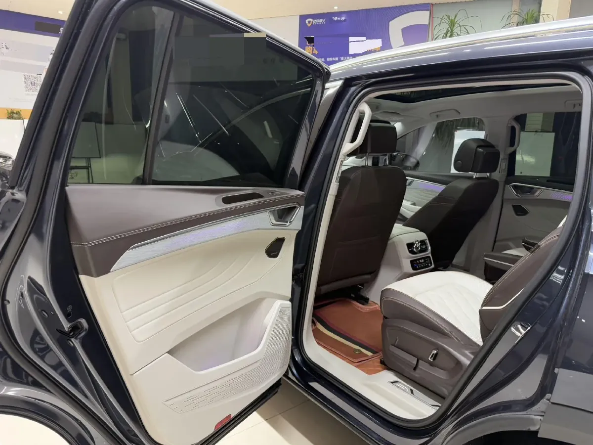 2021 Volkswagen Talagon 2.0T 220HP L4 7DCT,autocango,china used car exporter,china ev exporter,chinese used car exporter,chinese used ev exporter