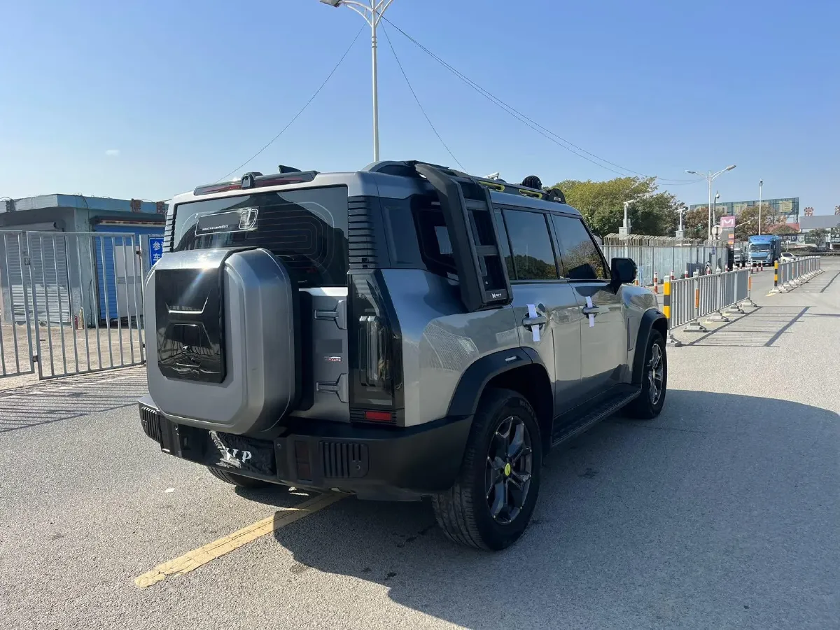 2023 Jetour Traveller 2.0T 254HP L4 7DCT,autocango,china used car exporter,china ev exporter,chinese used car exporter,chinese used ev exporter