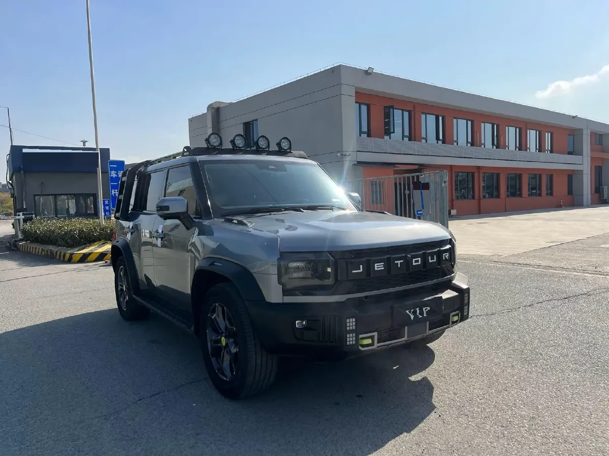 2023 Jetour Traveller 2.0T 254HP L4 7DCT,autocango,china used car exporter,china ev exporter,chinese used car exporter,chinese used ev exporter