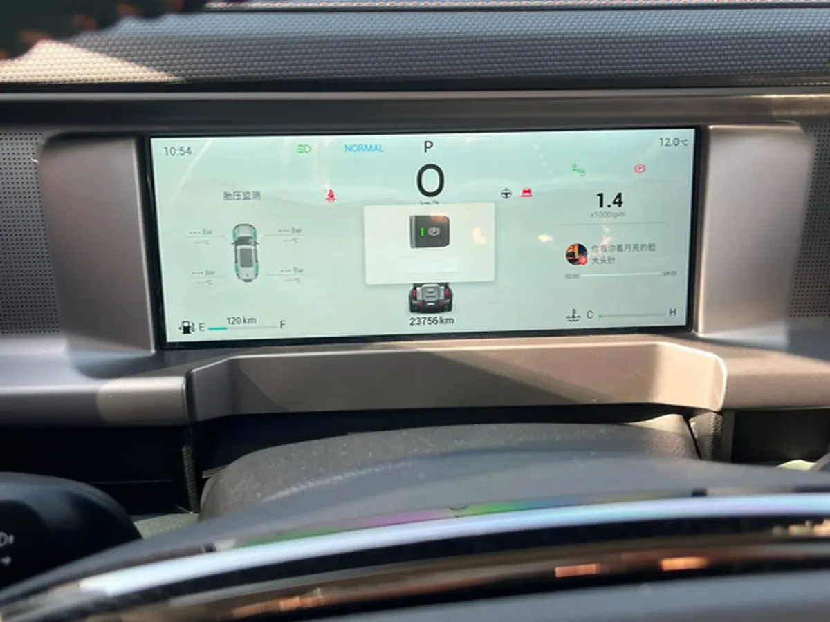 2023 Jetour Traveller 2.0T 254HP L4 7DCT,autocango,china used car exporter,china ev exporter,chinese used car exporter,chinese used ev exporter