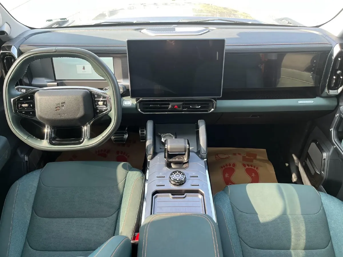 2023 Jetour Traveller 2.0T 254HP L4 7DCT,autocango,china used car exporter,china ev exporter,chinese used car exporter,chinese used ev exporter