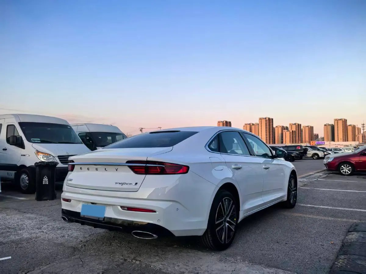 2023 Geely Preface 2.0T 190HP L4 7DCT,autocango,china used car exporter,china ev exporter,chinese used car exporter,chinese used ev exporter