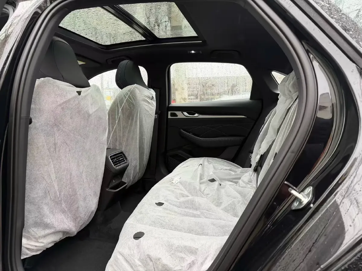 2026 Geely Preface 1.5T 181HP L4 7DCT,autocango,china used car exporter,china ev exporter,chinese used car exporter,chinese used ev exporter