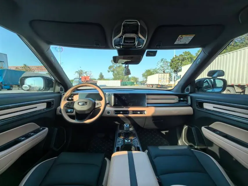 2023 Geely ICON 1.5T 181HP L4 7DCT,autocango,china used car exporter,china ev exporter,chinese used car exporter,chinese used ev exporter