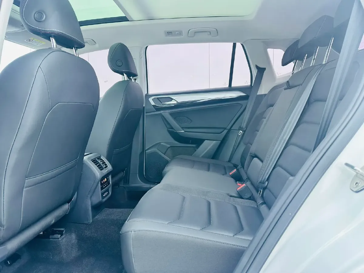 2021 Volkswagen Tayron 1.4T 150HP L4 7DCT,autocango,china used car exporter,china ev exporter,chinese used car exporter,chinese used ev exporter