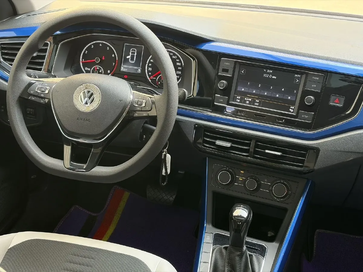 2019 Volkswagen Polo 1.5L 113HP L4 6AT,autocango,china used car exporter,china ev exporter,chinese used car exporter,chinese used ev exporter