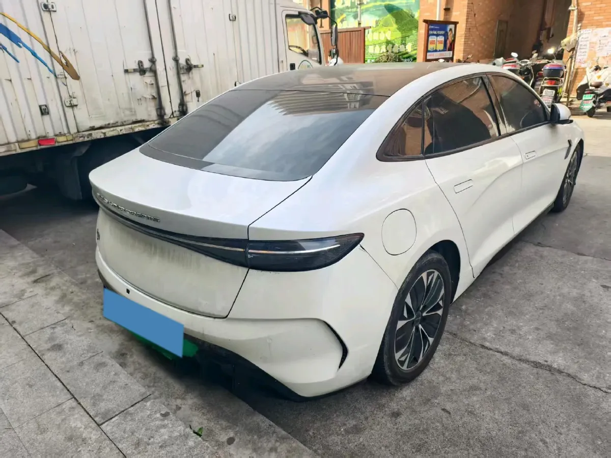 2023 BYD Seal BEV 61.4KWH,autocango,china used car exporter,china ev exporter,chinese used car exporter,chinese used ev exporter