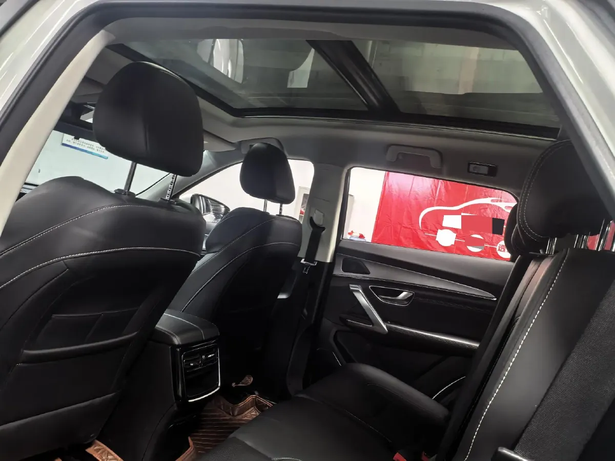 2021 Jetour X70 Plus 1.5T 156HP L4 6MT,autocango,china used car exporter,china ev exporter,chinese used car exporter,chinese used ev exporter