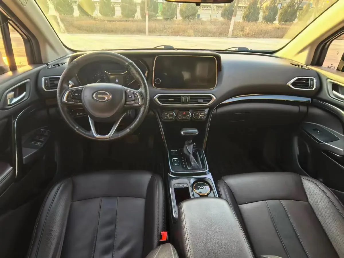 2018 GAC Trumpchi GS4 1.5T 152HP L4 6AT,autocango,china used car exporter,china ev exporter,chinese used car exporter,chinese used ev exporter