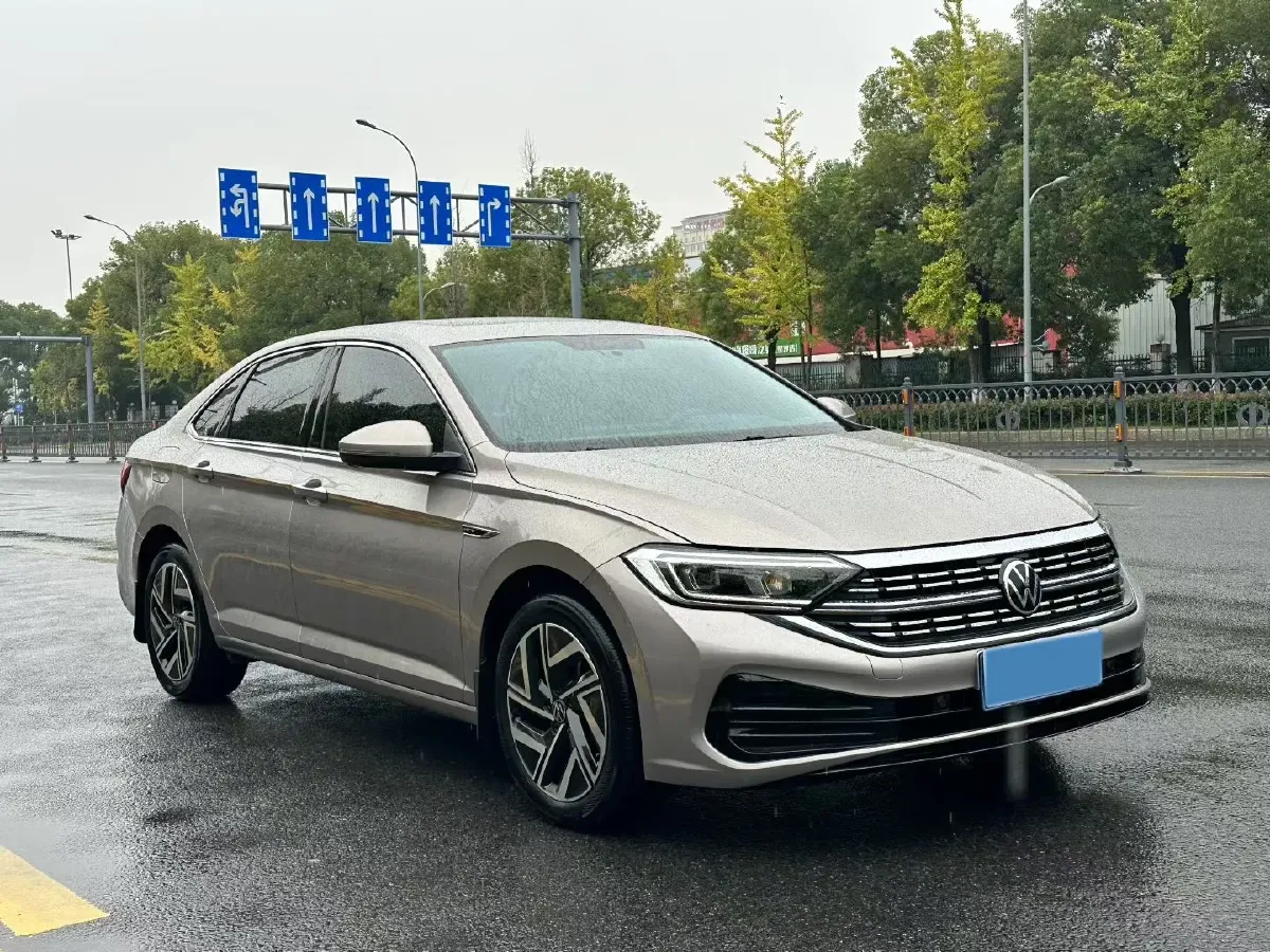 2021 Volkswagen Sagitar 1.4T 150HP L4 7DCT,autocango,china used car exporter,china ev exporter,chinese used car exporter,chinese used ev exporter
