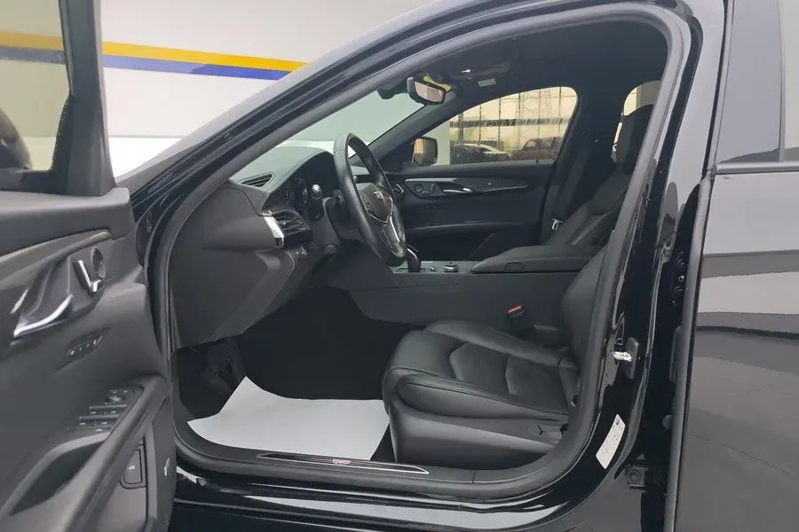 2020 Cadillac CT6 2.0T 237HP L4 10AT,autocango,china used car exporter,china ev exporter,chinese used car exporter,chinese used ev exporter