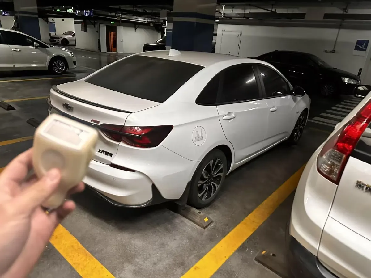 2019 Chevrolet Monza 1.3T 163HP L3 6AT,autocango,china used car exporter,china ev exporter,chinese used car exporter,chinese used ev exporter