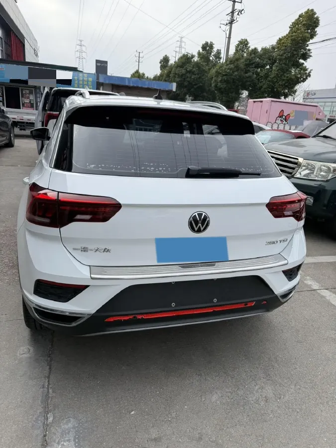 2021 Volkswagen T-Roc 1.4T 150HP L4 7DCT,autocango,china used car exporter,china ev exporter,chinese used car exporter,chinese used ev exporter