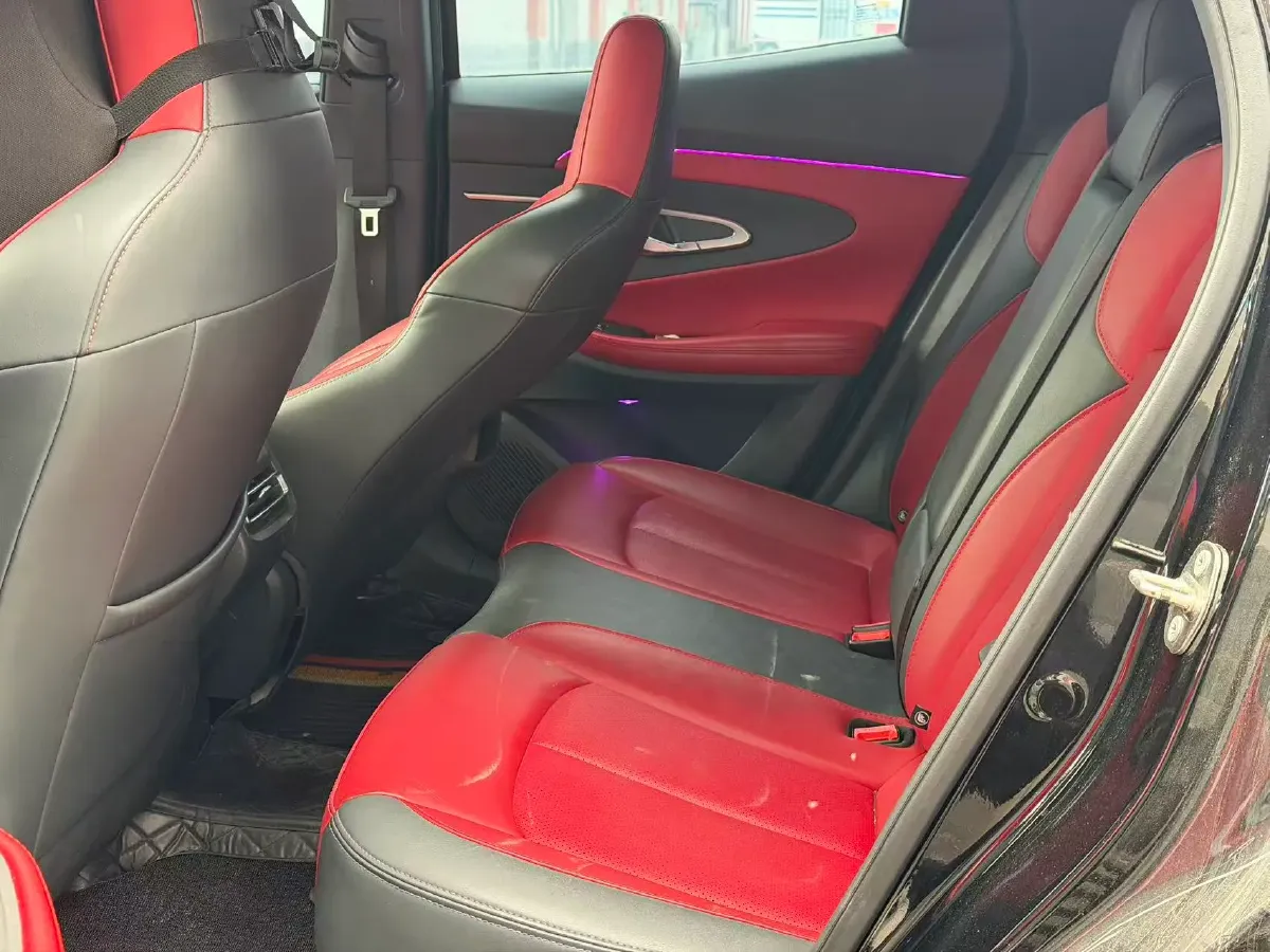 2021 ChangAn UNI-T 1.5T 180HP L4 7DCT,autocango,china used car exporter,china ev exporter,chinese used car exporter,chinese used ev exporter