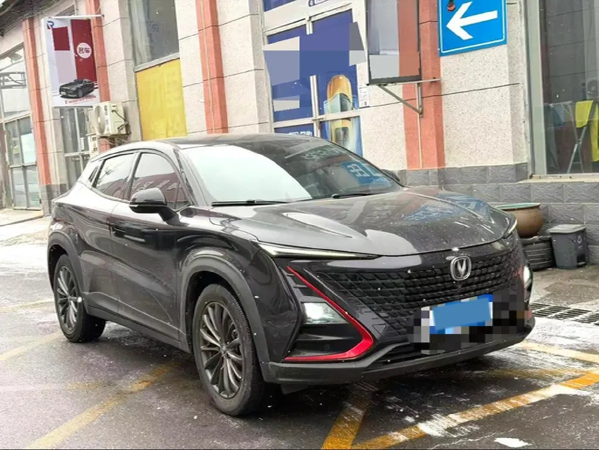 2021 ChangAn UNI-T 1.5T 180HP L4 7DCT,autocango,china used car exporter,china ev exporter,chinese used car exporter,chinese used ev exporter