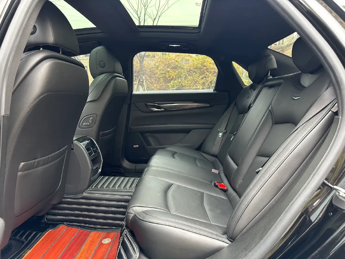 2021 Cadillac CT6 2.0T 237HP L4 10AT,autocango,china used car exporter,china ev exporter,chinese used car exporter,chinese used ev exporter