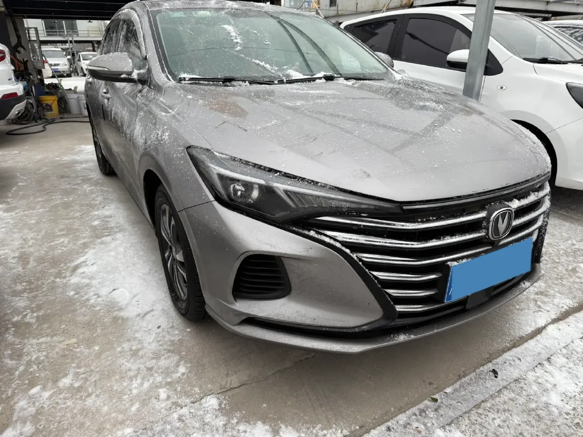 2020 ChangAn Eado 1.6L 128HP L4 5MT,autocango,china used car exporter,china ev exporter,chinese used car exporter,chinese used ev exporter