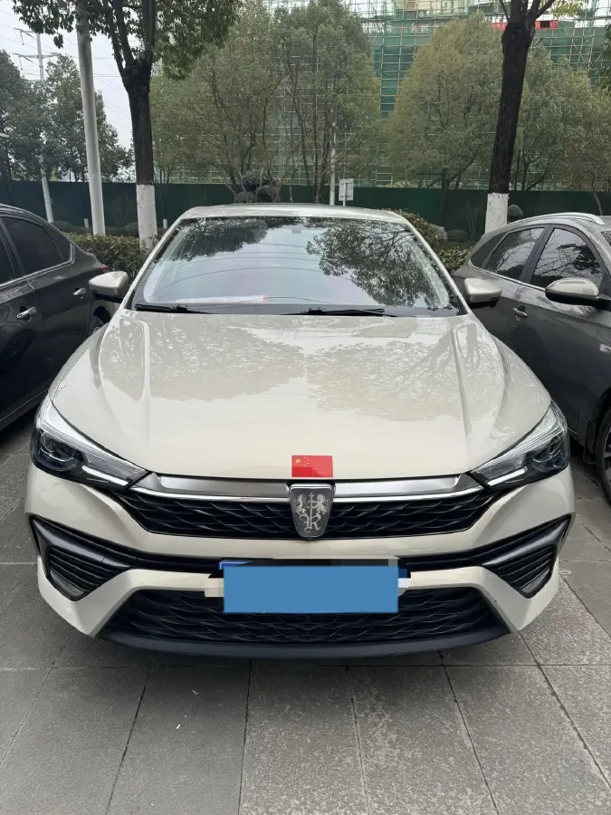 2021 Roewe i5 1.5L 120HP L4 CVT,autocango,china used car exporter,china ev exporter,chinese used car exporter,chinese used ev exporter