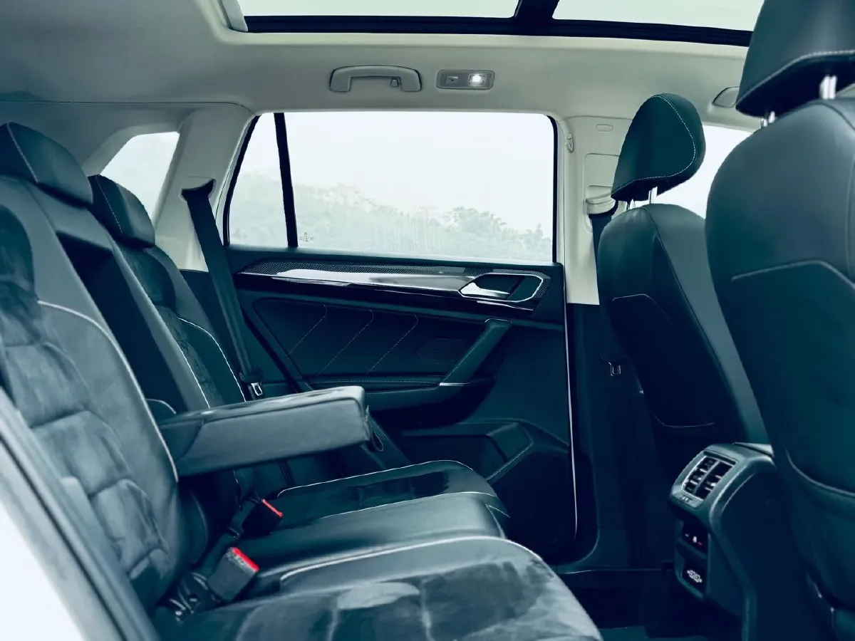 2019 Volkswagen Tayron 2.0T 186HP L4 7DCT,autocango,china used car exporter,china ev exporter,chinese used car exporter,chinese used ev exporter