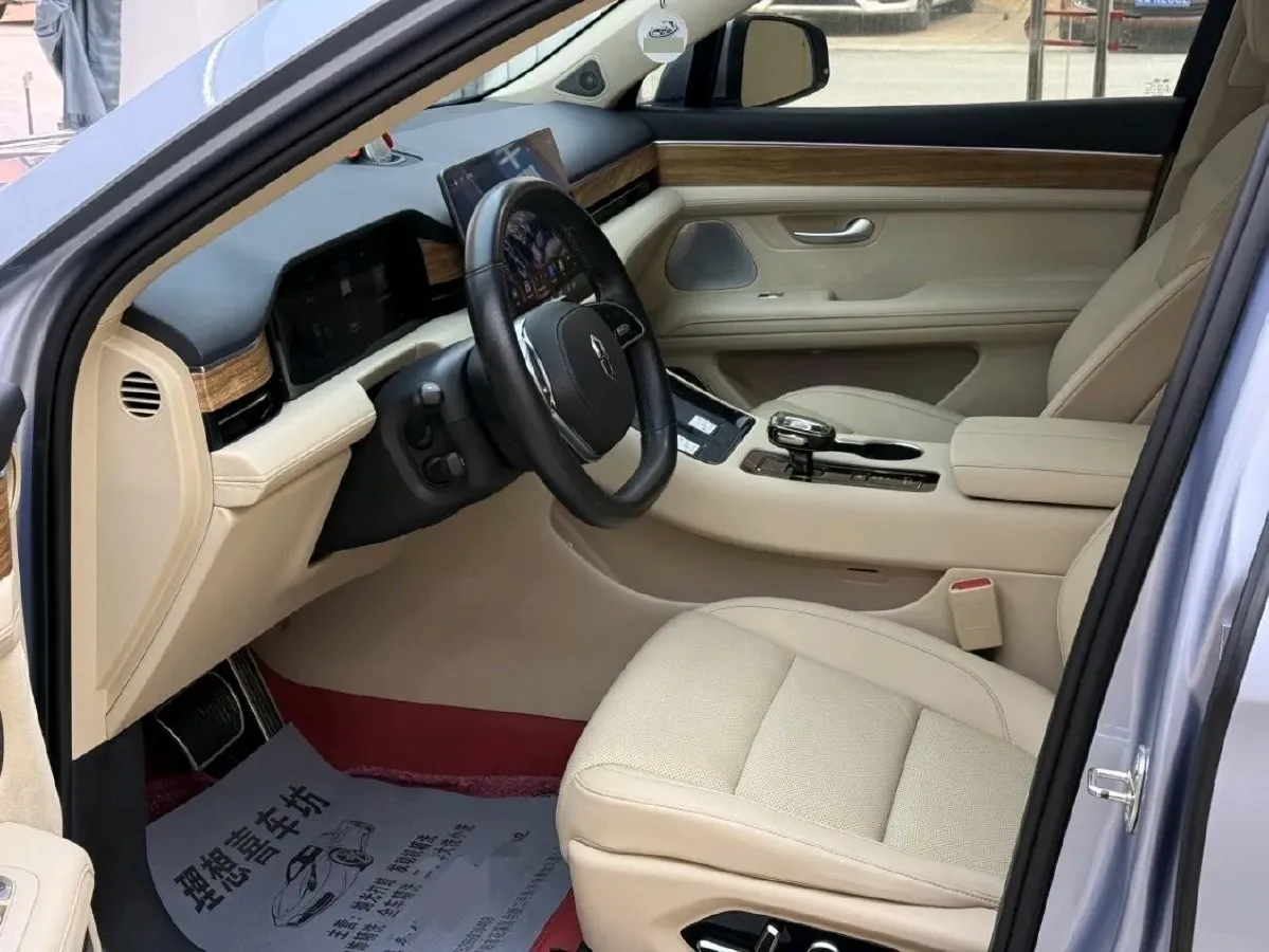 2022 Lincoln Corsair 2.0T 245HP L4 8AT,autocango,china used car exporter,china ev exporter,chinese used car exporter,chinese used ev exporter