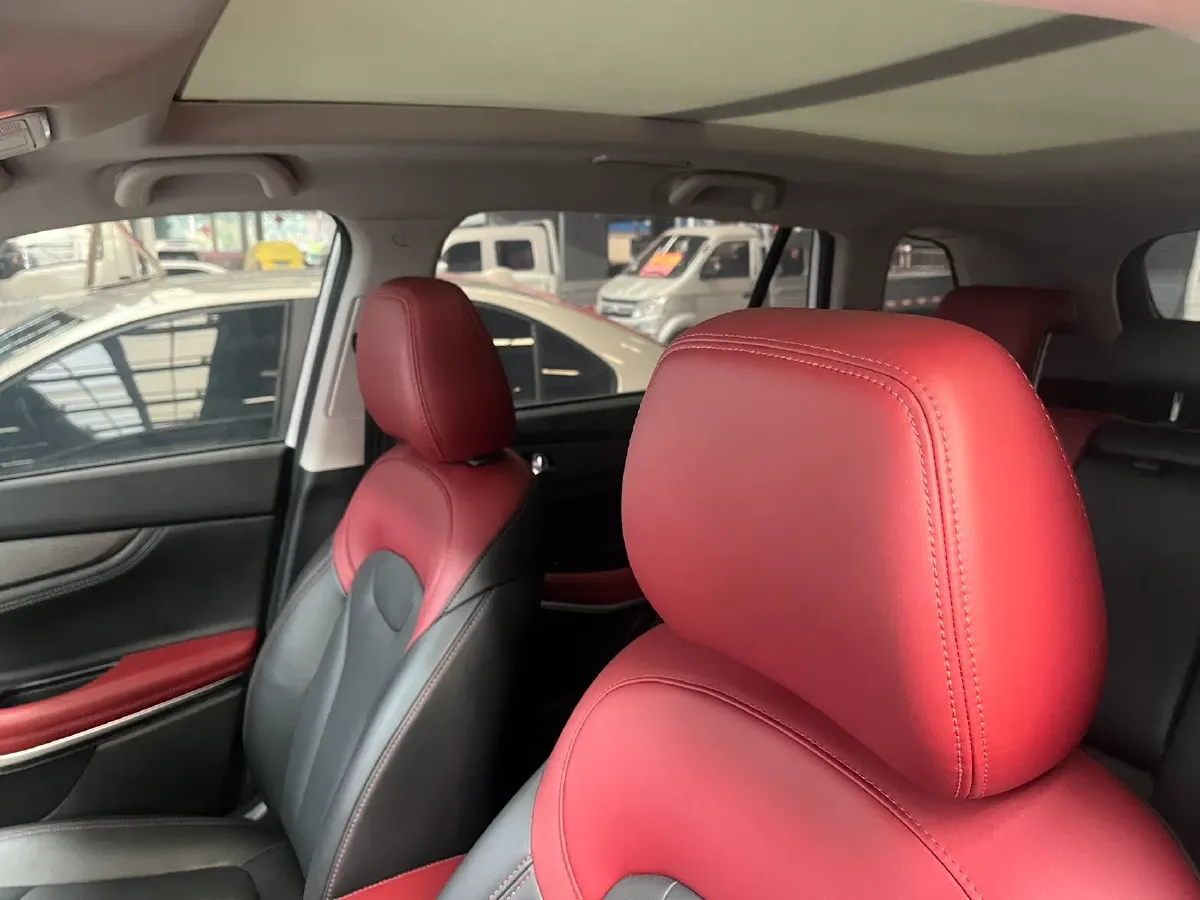 2022 ChangAn CS75 1.5T 180HP L4 7DCT,autocango,china used car exporter,china ev exporter,chinese used car exporter,chinese used ev exporter