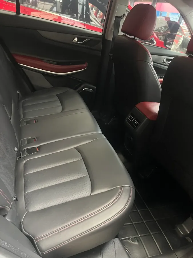 2022 ChangAn CS75 1.5T 180HP L4 7DCT,autocango,china used car exporter,china ev exporter,chinese used car exporter,chinese used ev exporter