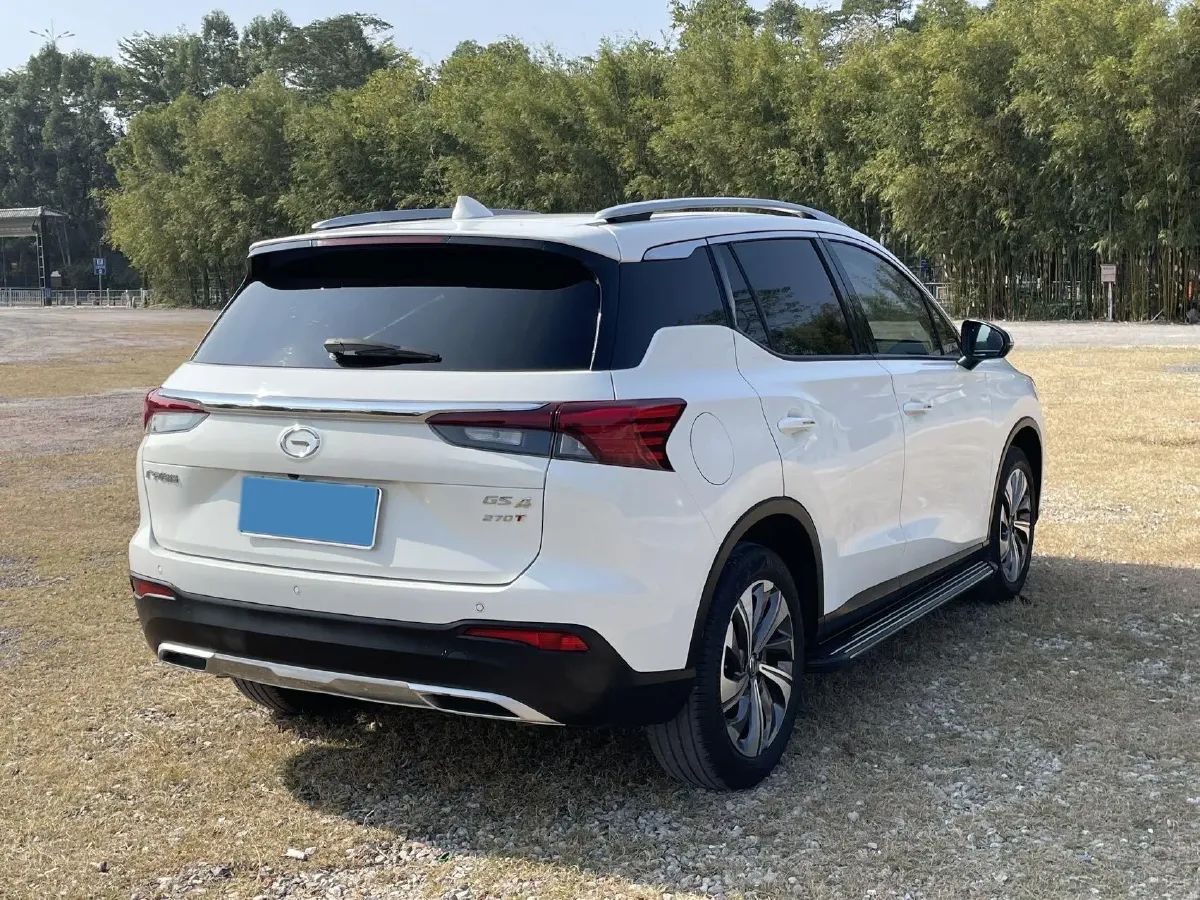 2021 GAC Trumpchi GS4 1.5T 169HP L4 6MT,autocango,china used car exporter,china ev exporter,chinese used car exporter,chinese used ev exporter