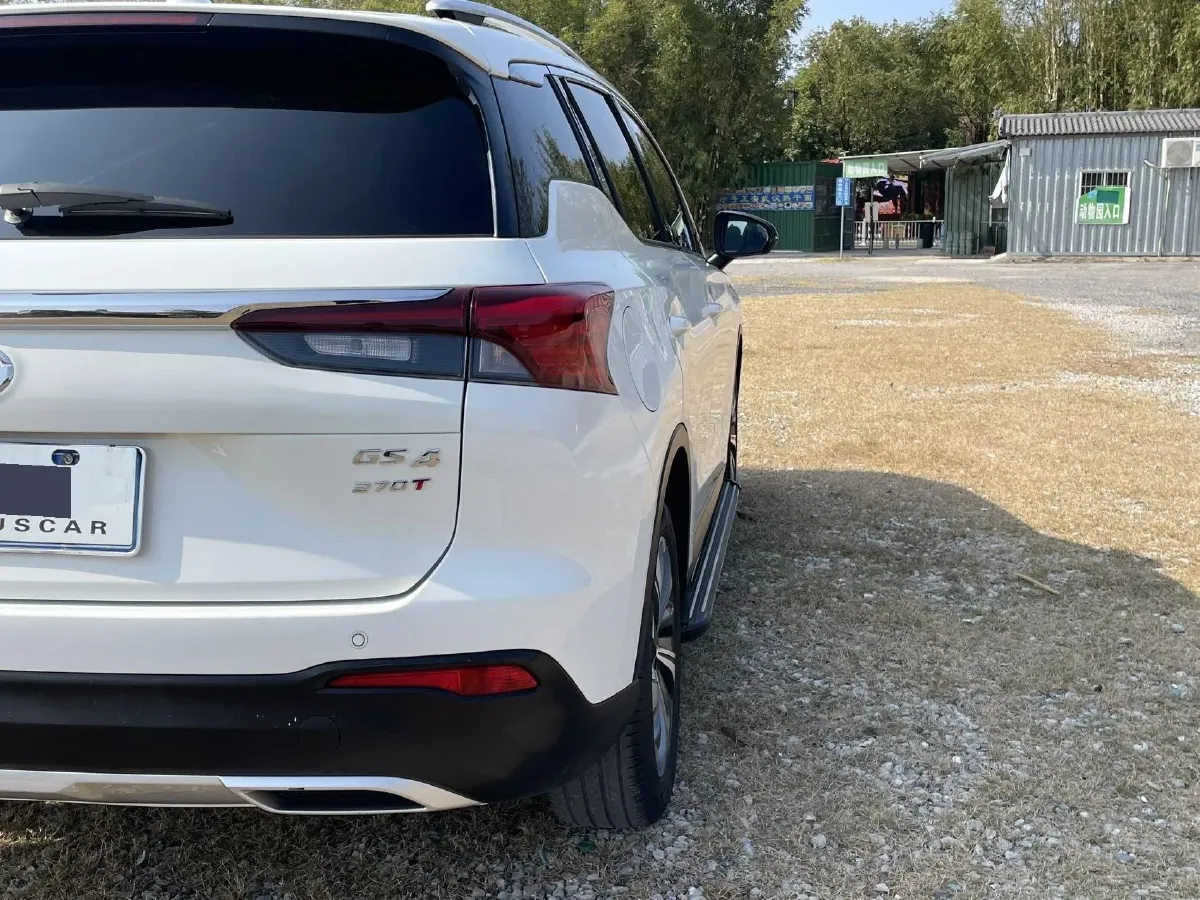 2021 GAC Trumpchi GS4 1.5T 169HP L4 6MT,autocango,china used car exporter,china ev exporter,chinese used car exporter,chinese used ev exporter