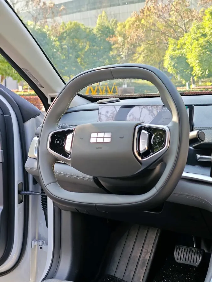 2025 Geely Galaxy A7 1.5L 112HP L4 1DHT PHEV,autocango,china used car exporter,china ev exporter,chinese used car exporter,chinese used ev exporter