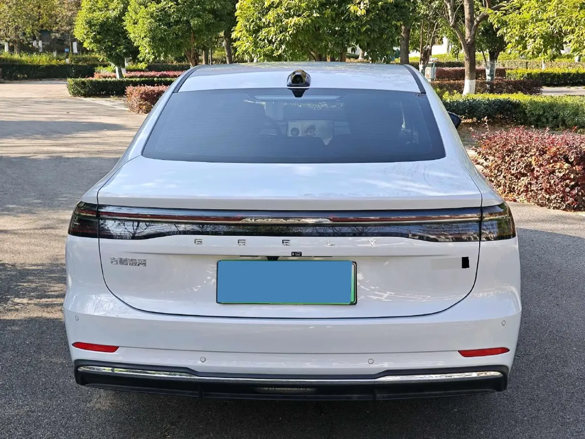 2025 Geely Galaxy A7 1.5L 112HP L4 1DHT PHEV,autocango,china used car exporter,china ev exporter,chinese used car exporter,chinese used ev exporter