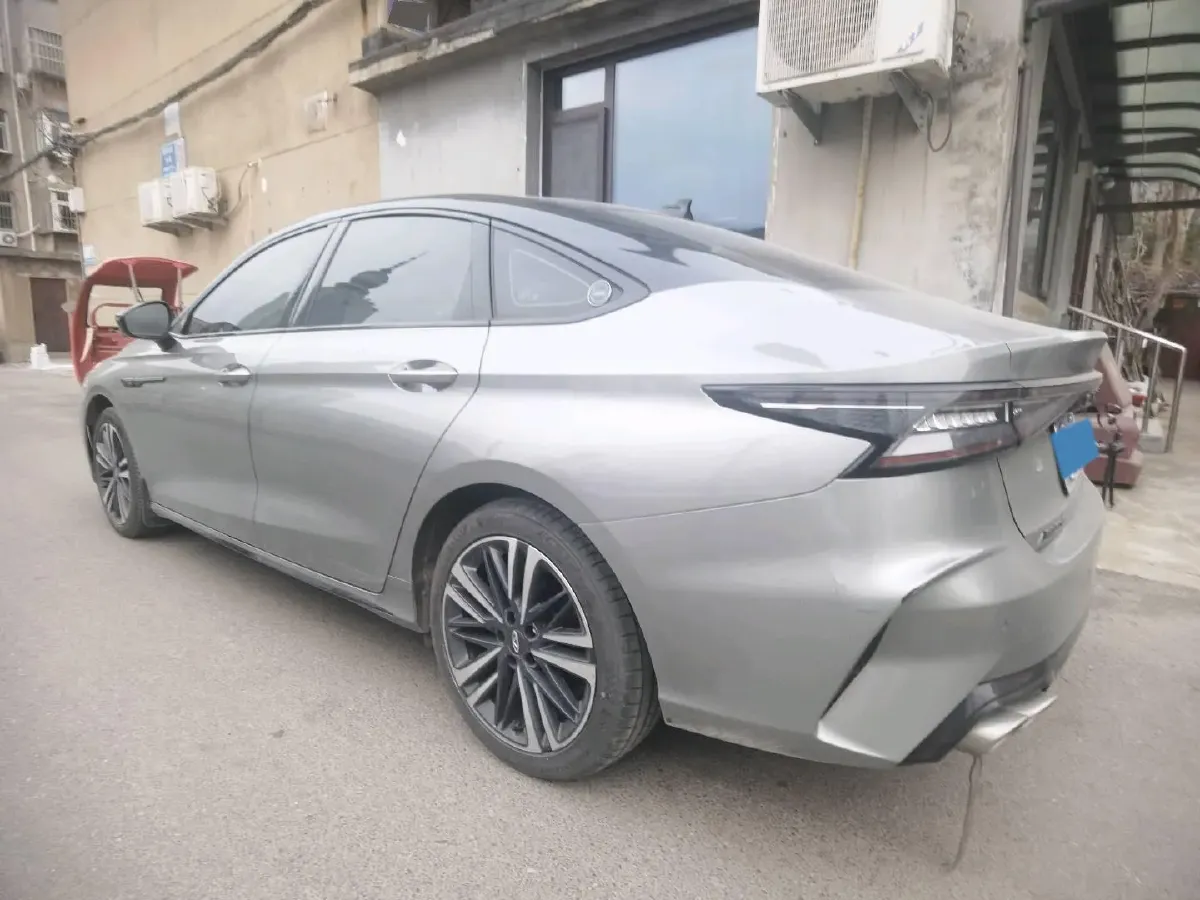 2023 Chery Arrizo 8 2.0T 254HP L4 7DCT,autocango,china used car exporter,china ev exporter,chinese used car exporter,chinese used ev exporter