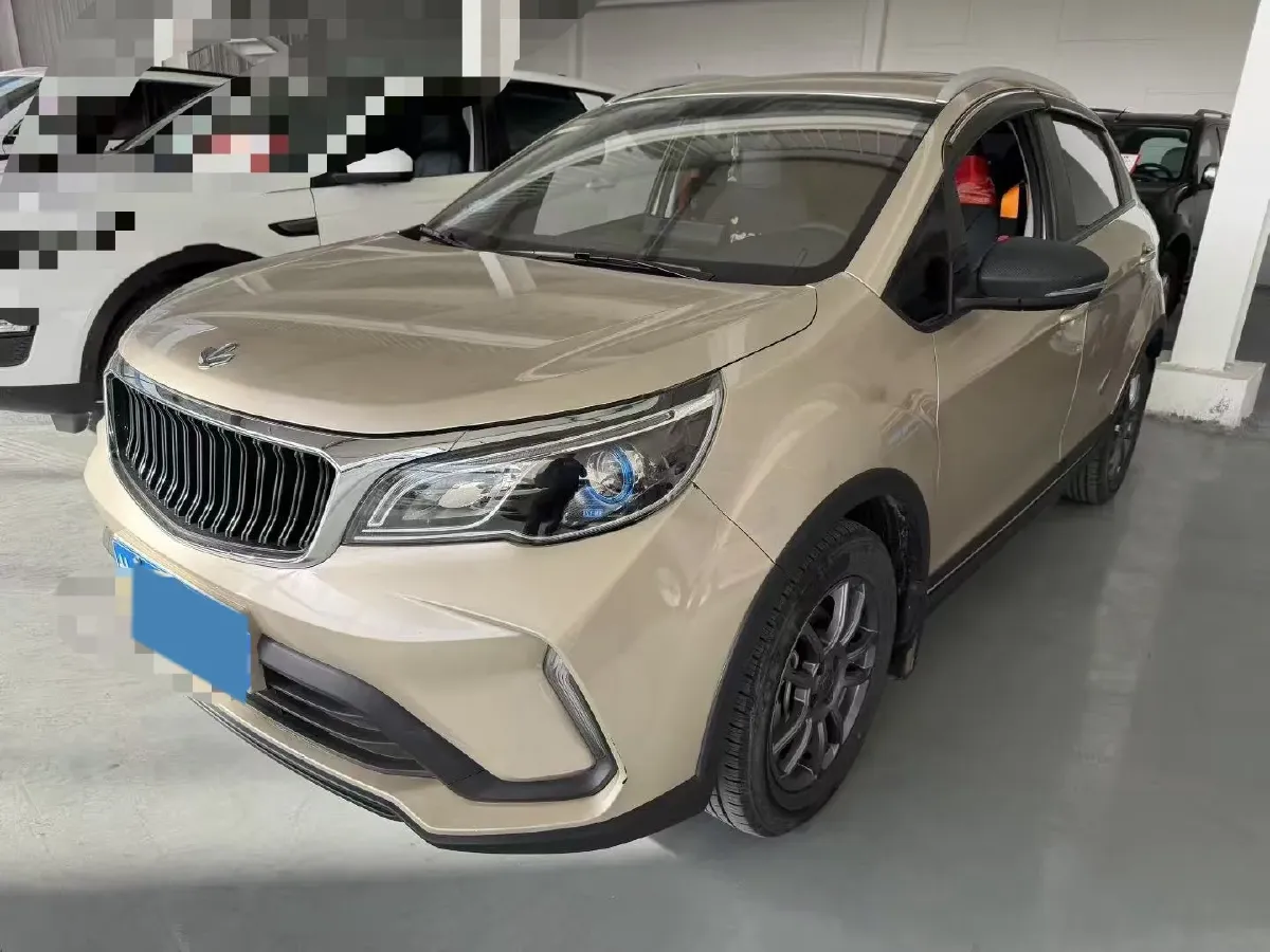 2022 Livan X3 PRO 1.5L 113HP L4 CVT,autocango,china used car exporter,china ev exporter,chinese used car exporter,chinese used ev exporter