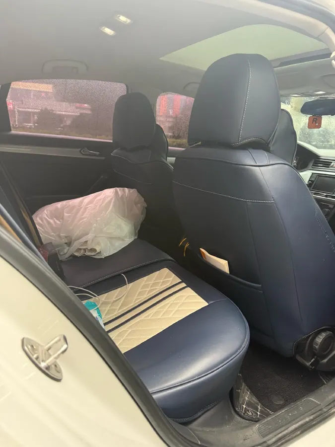 2019 Volkswagen T-Cross 1.4T 150HP L4 7DCT,autocango,china used car exporter,china ev exporter,chinese used car exporter,chinese used ev exporter