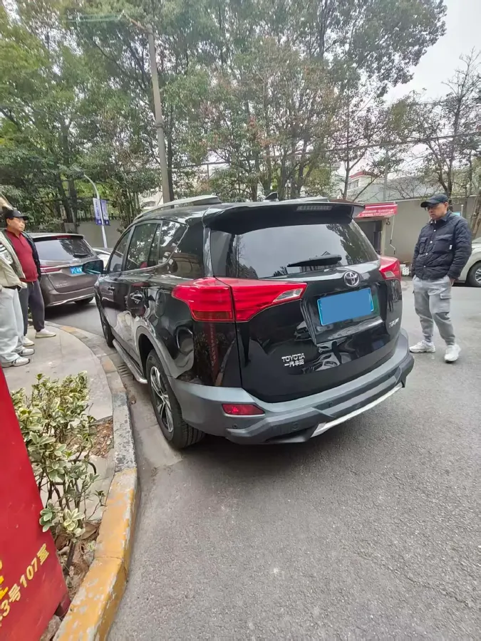 2015 Toyota RAV4 2.0L 147HP L4 CVT,autocango,china used car exporter,china ev exporter,chinese used car exporter,chinese used ev exporter