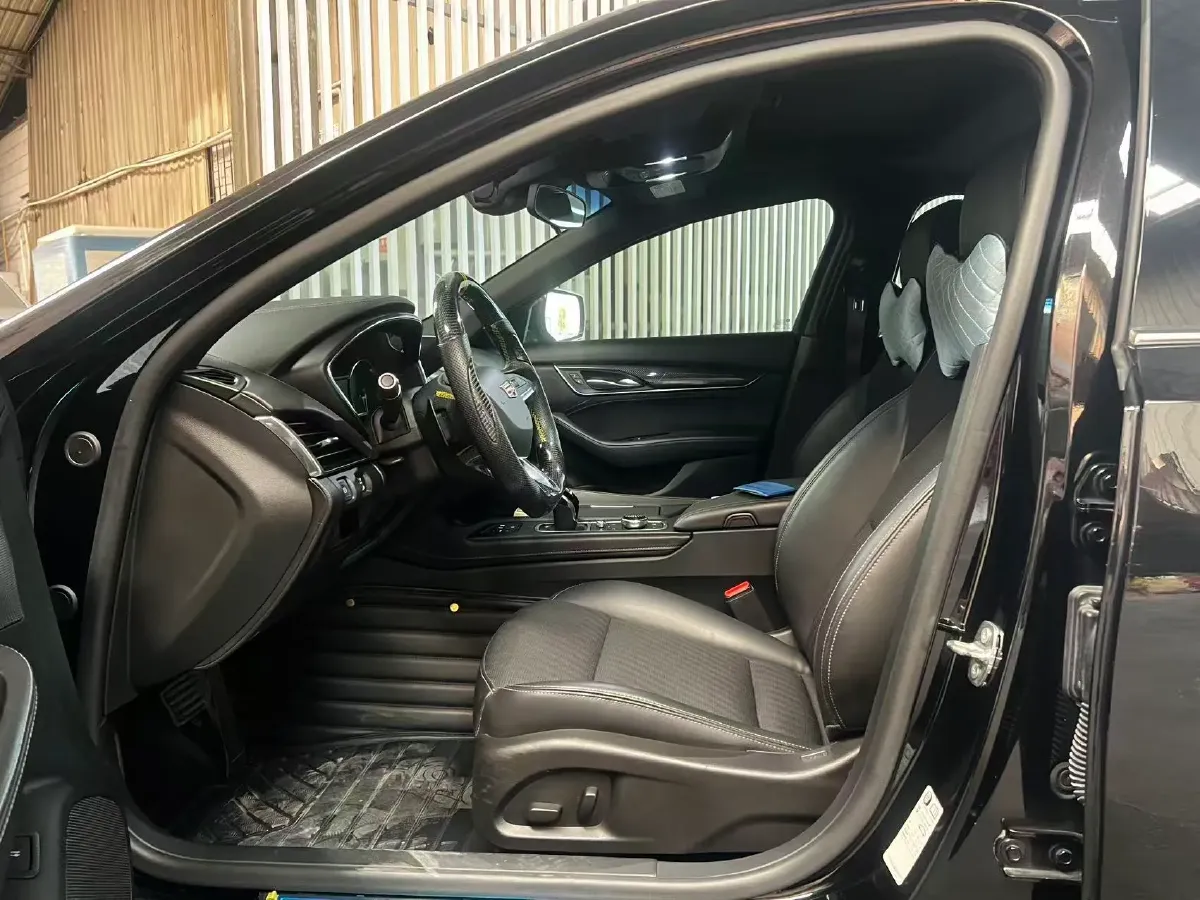 2021 Cadillac CT5 2.0T 237HP L4 10AT,autocango,china used car exporter,china ev exporter,chinese used car exporter,chinese used ev exporter