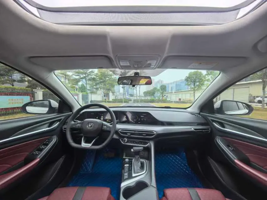 2021 ChangAn Eado 1.4T 160HP L4 7DCT,autocango,china used car exporter,china ev exporter,chinese used car exporter,chinese used ev exporter