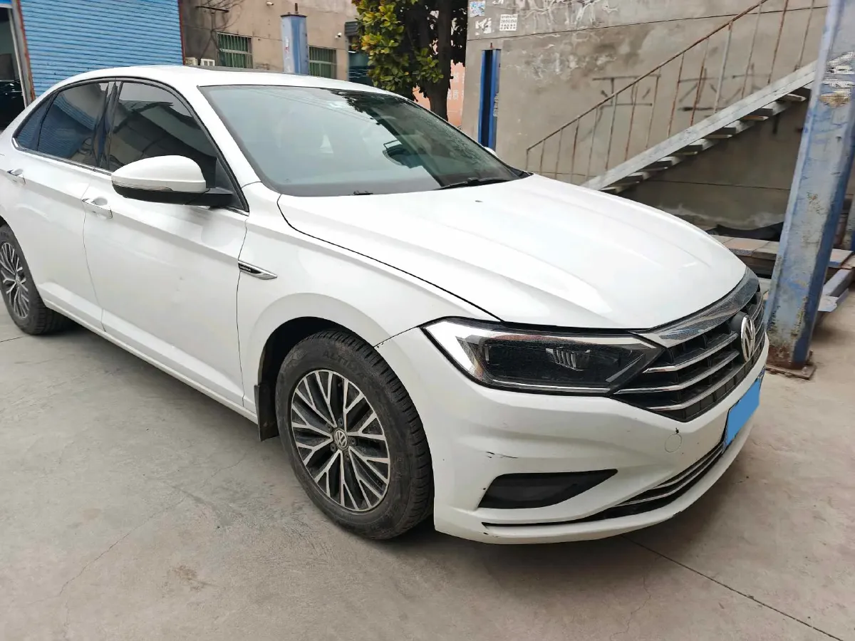 2019 Luxgen Grand 7 MPV 2.0T 188HP L4 6AT,autocango,china used car exporter,china ev exporter,chinese used car exporter,chinese used ev exporter