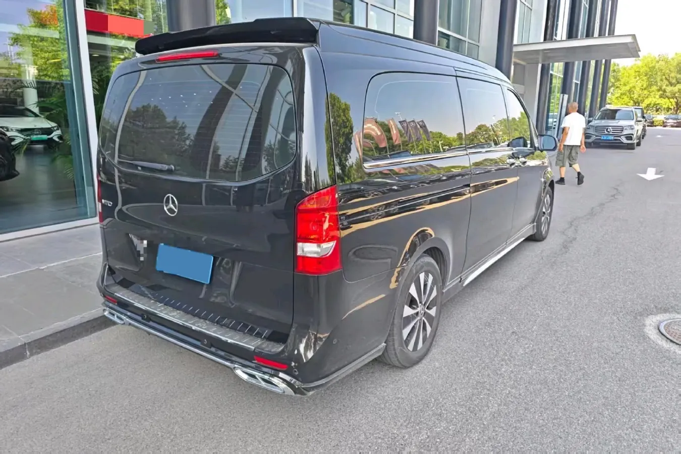 2024 Mansory V Class 2.0T 211HP L4 9AT,autocango,china used car exporter,china ev exporter,chinese used car exporter,chinese used ev exporter