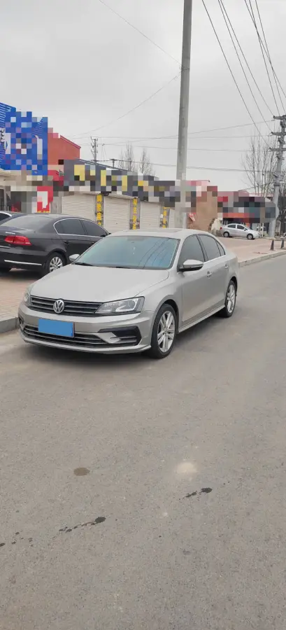 2018 Volkswagen Sagitar 1.4T 150HP L4 7DCT