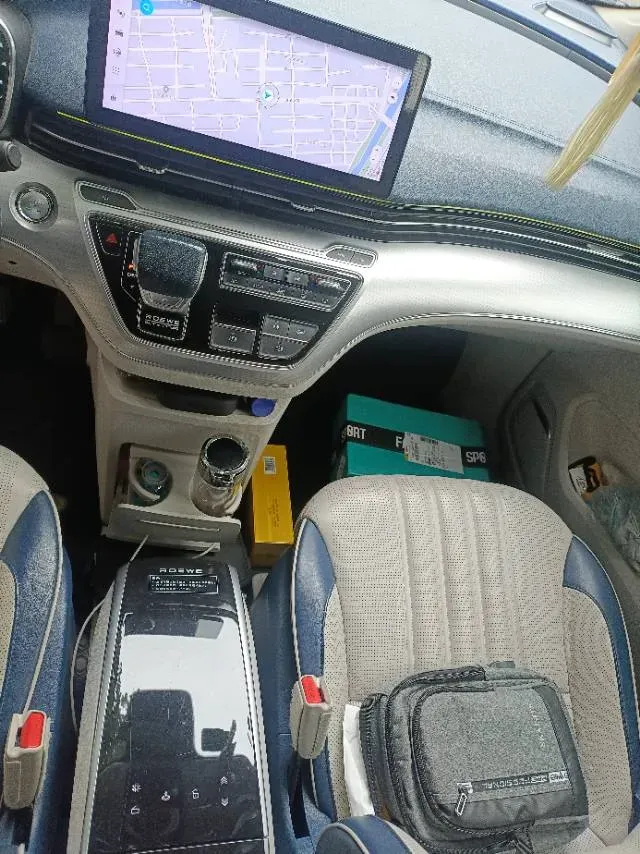 2021 Roewe iMAX8 2.0T 234HP L4 8AT,autocango,china used car exporter,china ev exporter,chinese used car exporter,chinese used ev exporter