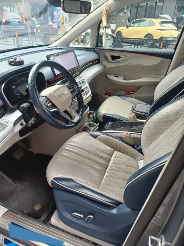 2021 Roewe iMAX8 2.0T 234HP L4 8AT,autocango,china used car exporter,china ev exporter,chinese used car exporter,chinese used ev exporter