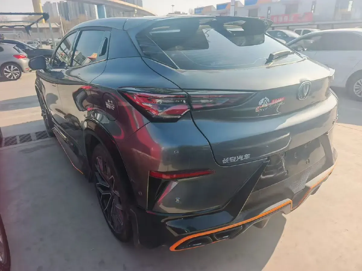 2023 ChangAn UNI-T 1.5T 188HP L4 7DCT,autocango,china used car exporter,china ev exporter,chinese used car exporter,chinese used ev exporter