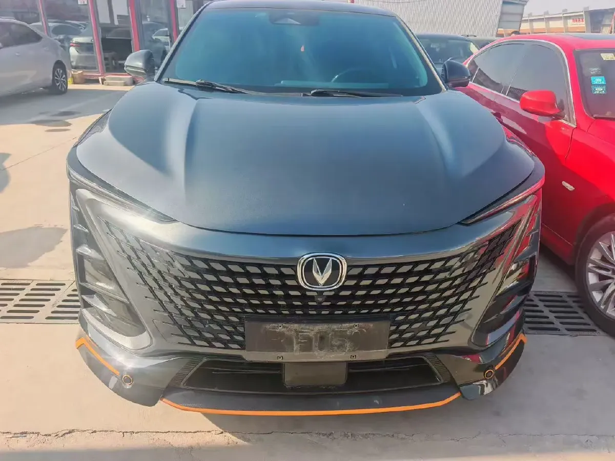 2023 ChangAn UNI-T 1.5T 188HP L4 7DCT,autocango,china used car exporter,china ev exporter,chinese used car exporter,chinese used ev exporter