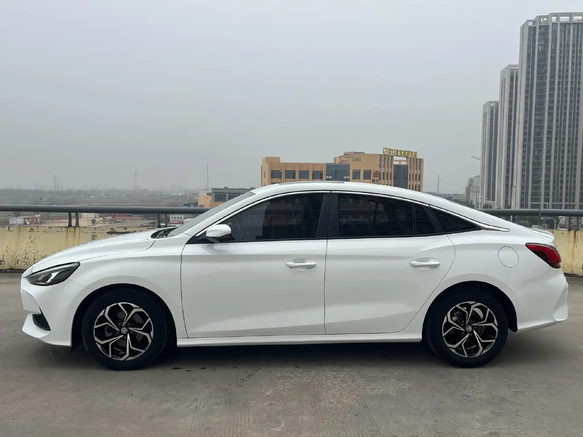2021 MG 5 1.5L 120HP L4 CVT,autocango,china used car exporter,china ev exporter,chinese used car exporter,chinese used ev exporter