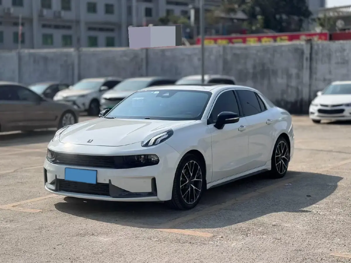 2019 LYNK&CO 01 2.0T 190HP L4 6AT