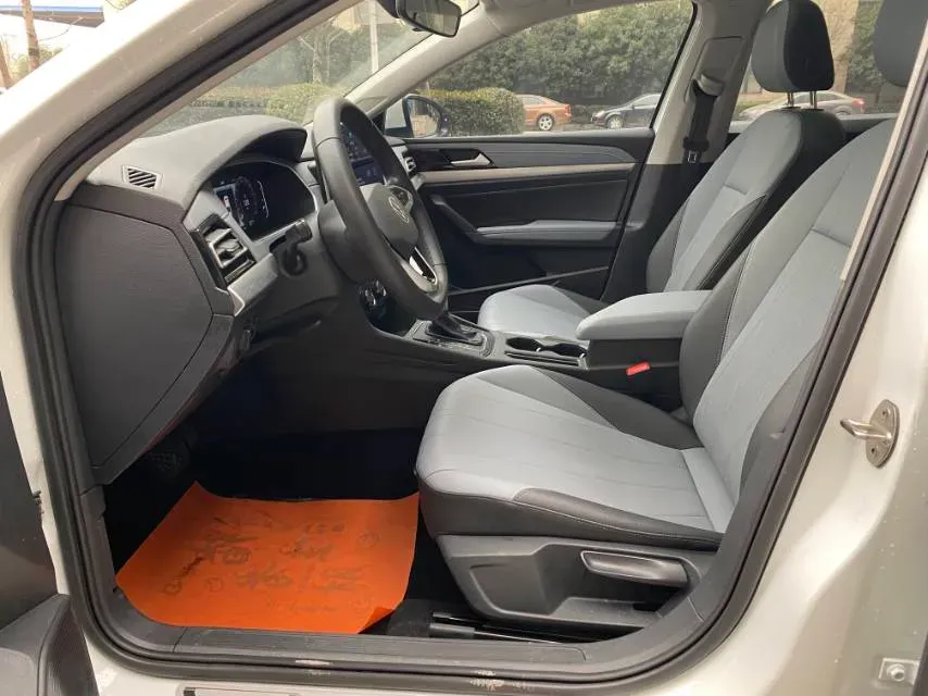 2023 Volkswagen Lavida 1.5L 113HP L4 6AT,autocango,china used car exporter,china ev exporter,chinese used car exporter,chinese used ev exporter