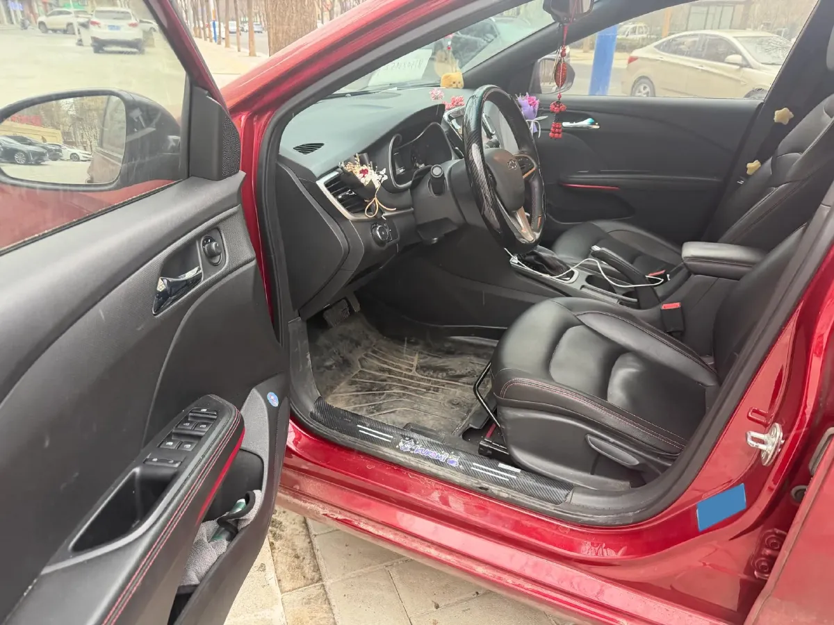 2019 Chevrolet Monza 1.3T 163HP L3 6AT,autocango,china used car exporter,china ev exporter,chinese used car exporter,chinese used ev exporter