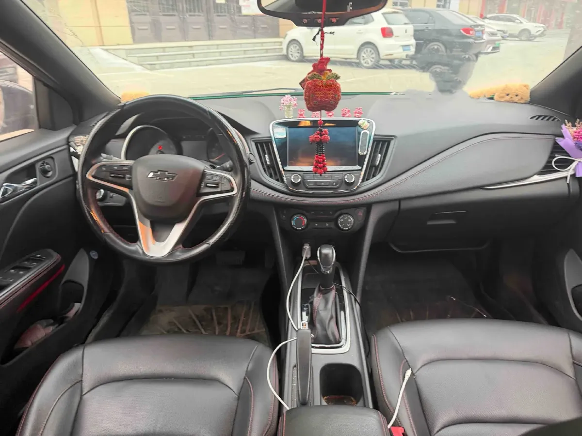 2019 Chevrolet Monza 1.3T 163HP L3 6AT,autocango,china used car exporter,china ev exporter,chinese used car exporter,chinese used ev exporter